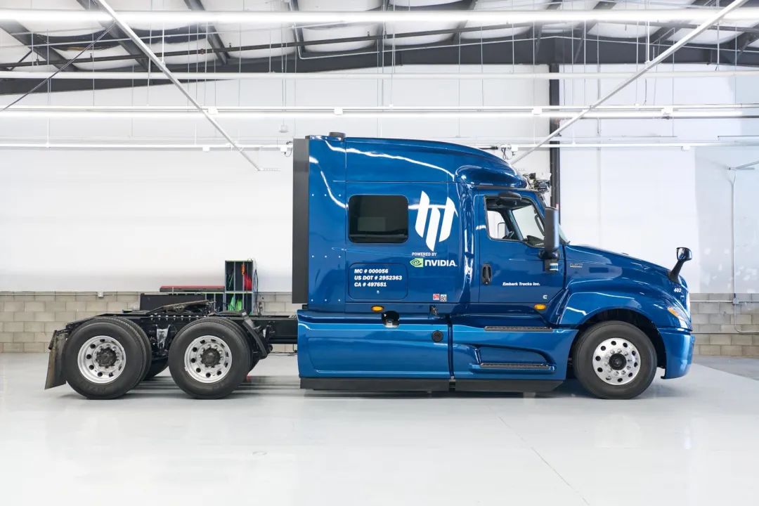 动卡车运输初创企业Embark在NVIDIA DRIVE上开发通用平台